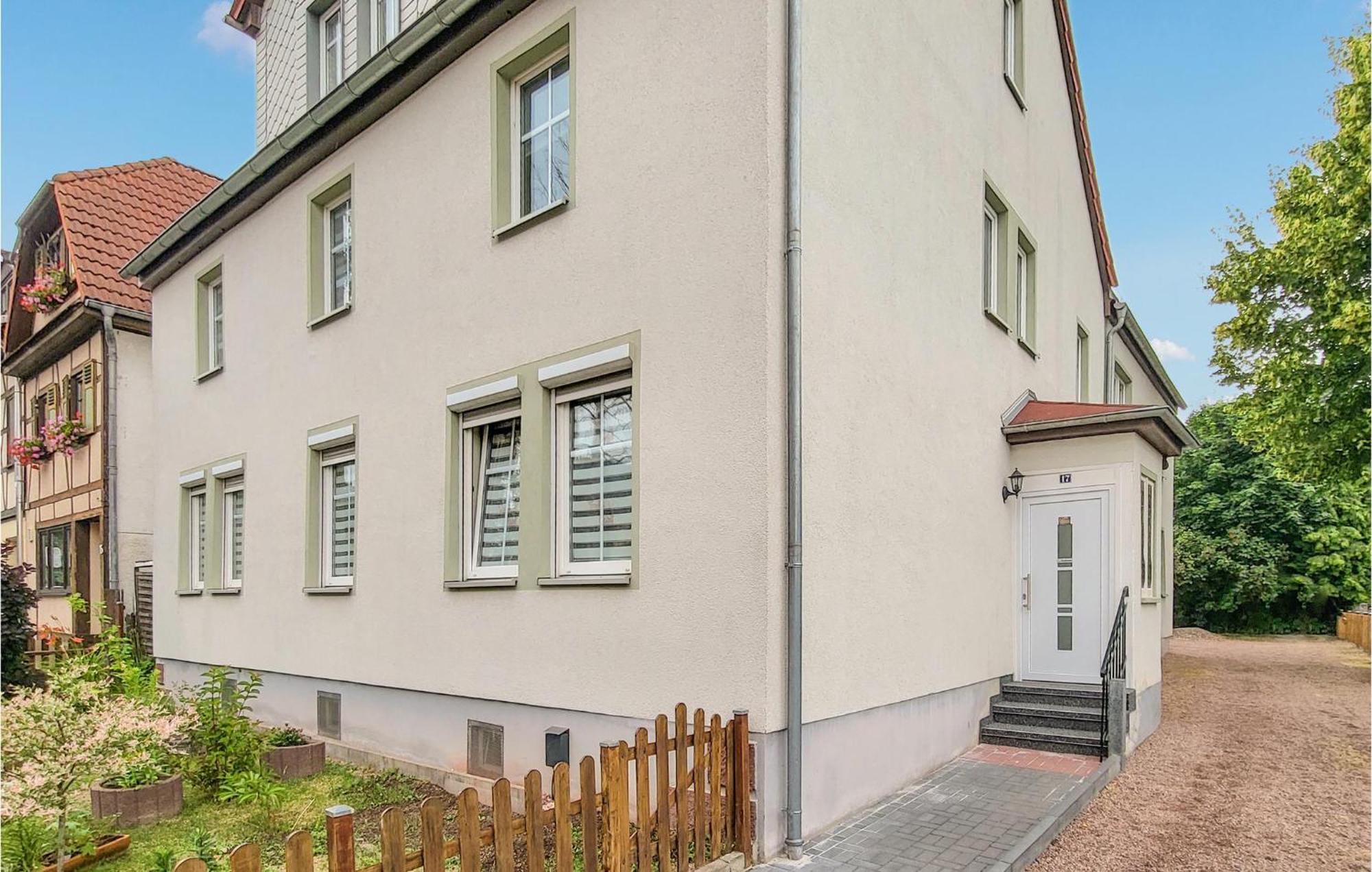 2 Bedroom Nice Apartment In Friedrichroda Buitenkant foto